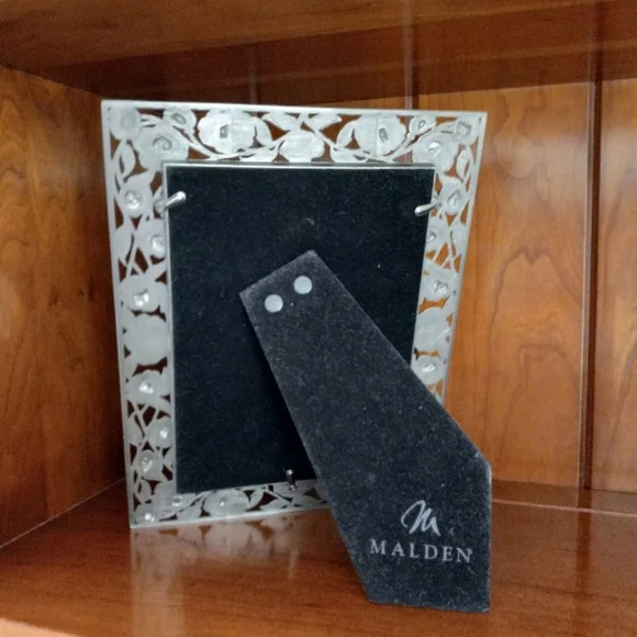 Malden Metal Cut Put Floral Rose 5x7" Photo Frame - Picture 2 of 4